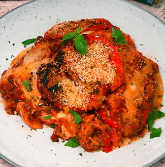 Parmigiana de poivrons farcis au seitan haché et aux linguines