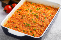 Youvetsi : Gegratineerde Orzo Gehakte kip, wortelen, paprika's & tomatensaus