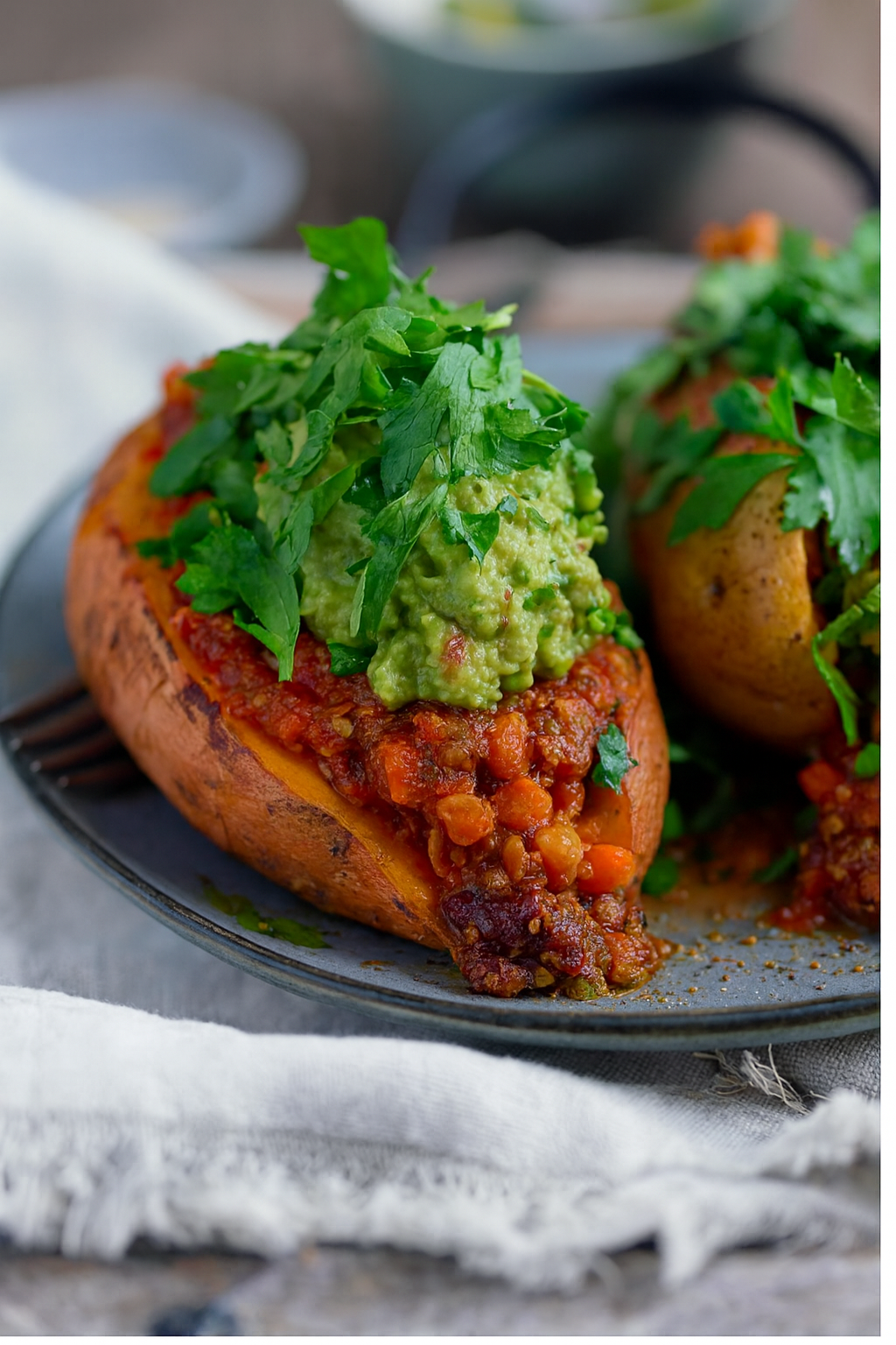 Gevulde zoete aardappelen, Gehakte vlees met Tex mex specerijen & guacamole